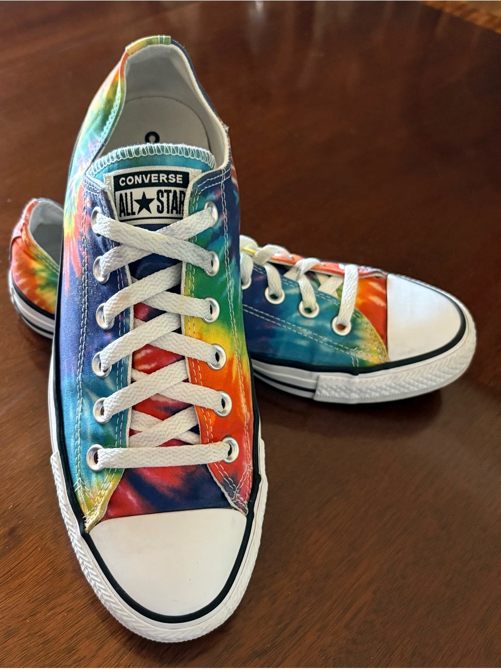 Converse Chuck Taylor All Star Low Top Tie-Dye Sneakers | Men's 7 / Women's 9